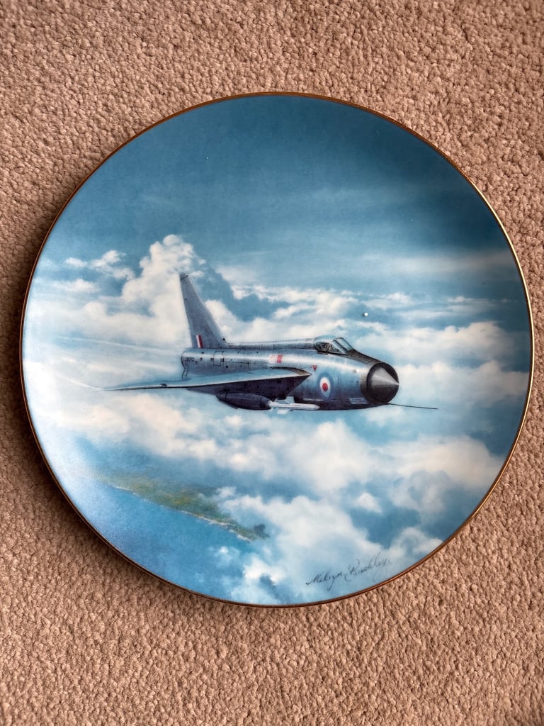 image for Wanbury mint commemorative plate. Showing the English electric lightning 