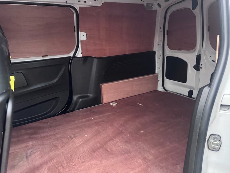 2020 Peugeot Partner 1.5 BlueHDi 950 Professional Long Panel Van 6dr Diesel Manual LWB Euro 6 (1 ...