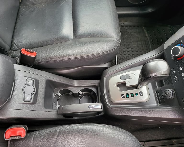 2010 CHEVROLET CAPTIVA 2.0 VCDi LTZ 5 DOOR 7 SEATER AUTOMATIC BLACK