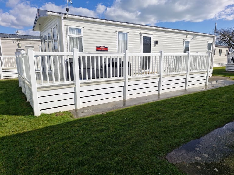Carnaby Static Caravan on Hoburne Naish Park