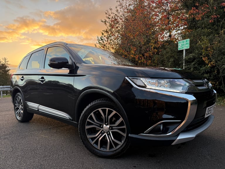 image for 2017 Mitsubishi Outlander 2.2 DI-D 3 5dr Auto ESTATE Diesel Automatic