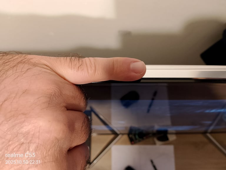 GREAT 55"3D, led, Freeview TV, not full smart 