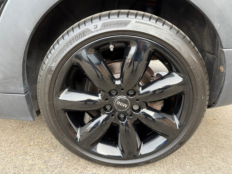 ** LOW MILES ** 2016 (16) MINI Clubman 2.0 Cooper SD 5 door Estate ** VALUE **