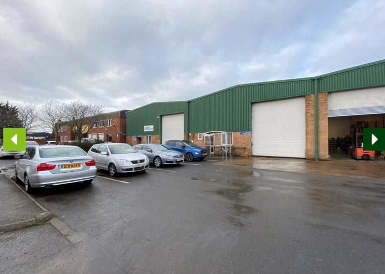 Industrial warehouse trade counter unit to rent in Gloucester