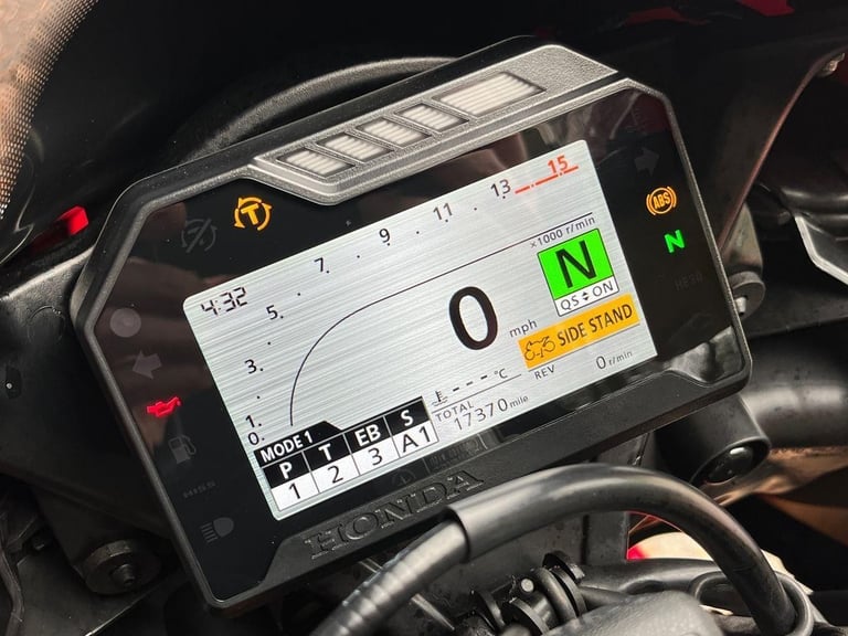 2019 Honda CBR 1000 S2-J Petrol red 6 Speed