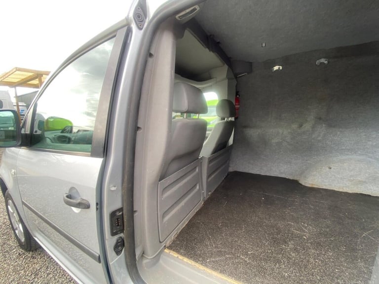 2005 Volkswagen Caddy 1.9 TDI PD C20 L1 H1 4dr PANEL VAN Diesel Manual