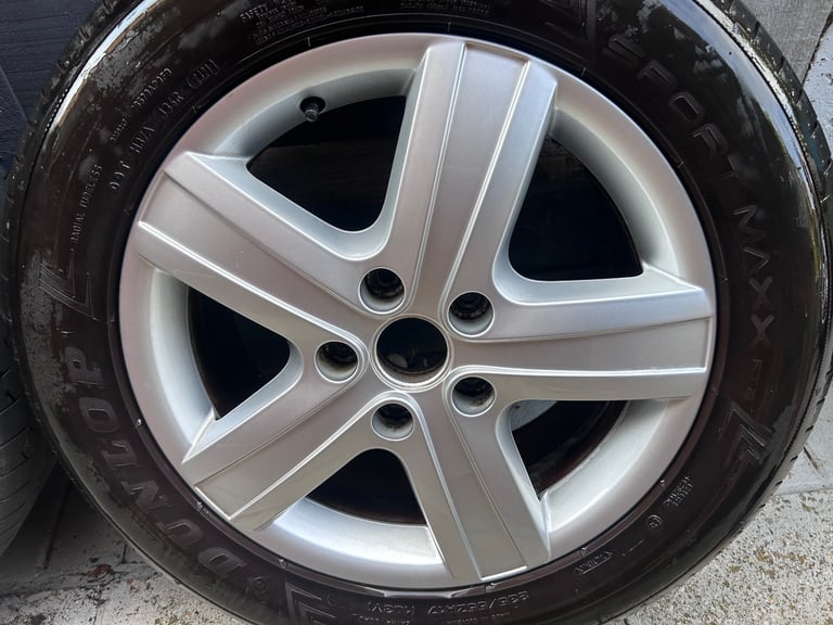 Alloy wheels
