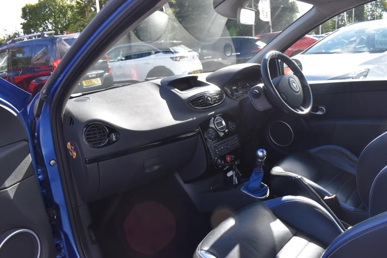 2011 Renault Clio 2.0 Gordini Euro 5 3dr HATCHBACK Petrol Manual