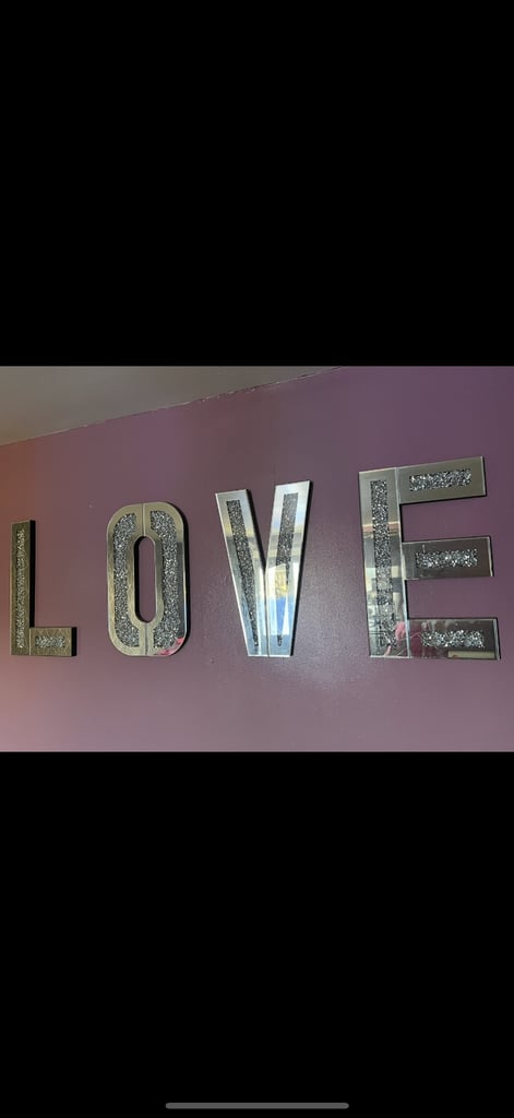 image for Excellent condition selling due to change of decor £50