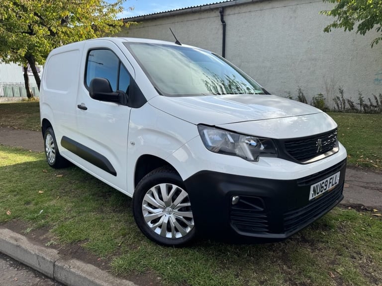 image for 2019 Peugeot Partner 1000 1.5 BlueHDi 100 Professional Van PANEL VAN DIESEL Manual