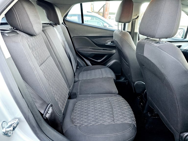 2015 Vauxhall Mokka 1.4T Exclusiv 5dr HATCHBACK Petrol Manual