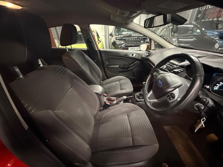 2013 Ford Fiesta 1.0 EcoBoost Titanium 5dr HATCHBACK PETROL Manual