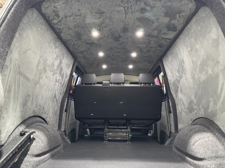 2017 Volkswagen Transporter 2.0 TDI BMT 204 Highline Van DSG 5 Seater Crew Van Diesel Automatic