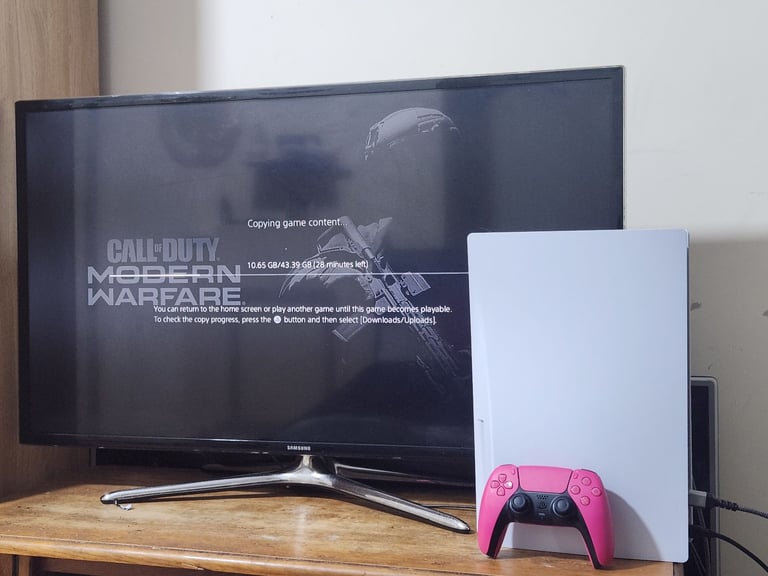 PlayStation 5 Disc Edition with orginal DualSense controller 