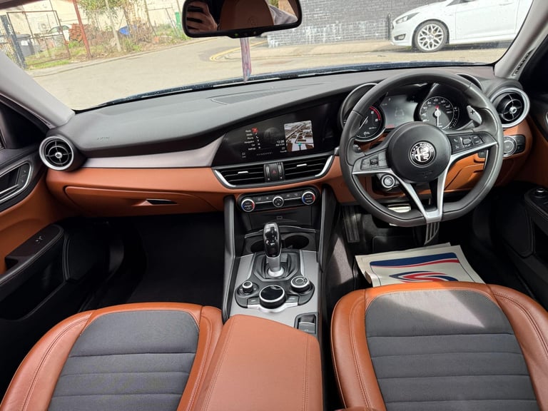 2017 Alfa Romeo Giulia 2.2 TD Super Auto Euro 6 (s/s) 4dr SALOON Diesel Automatic