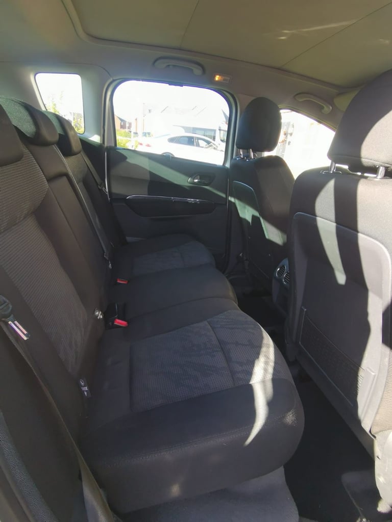 Peugeot, 3008, Hatchback, 2010, Manual, 1598 (cc), 5 doors