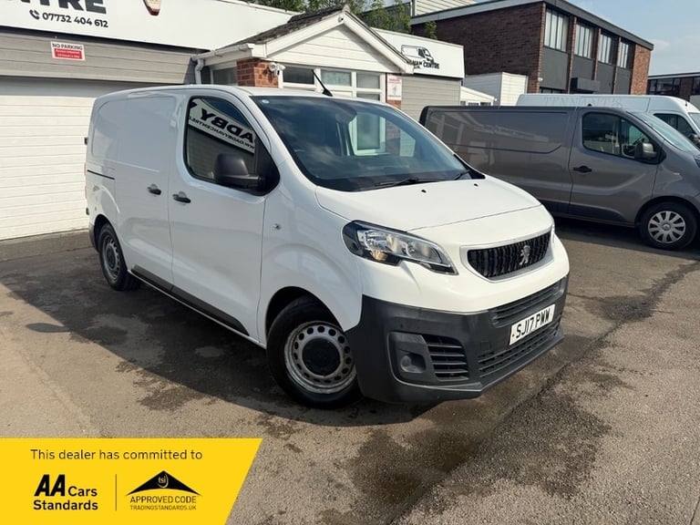 image for Peugeot Expert BLUE HDI PROFESSIONAL COMPACT