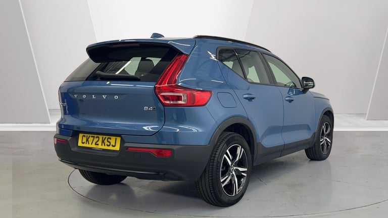 2022 Volvo XC40 2.0 B4P Plus Dark 5dr AWD Auto ESTATE PETROL Automatic