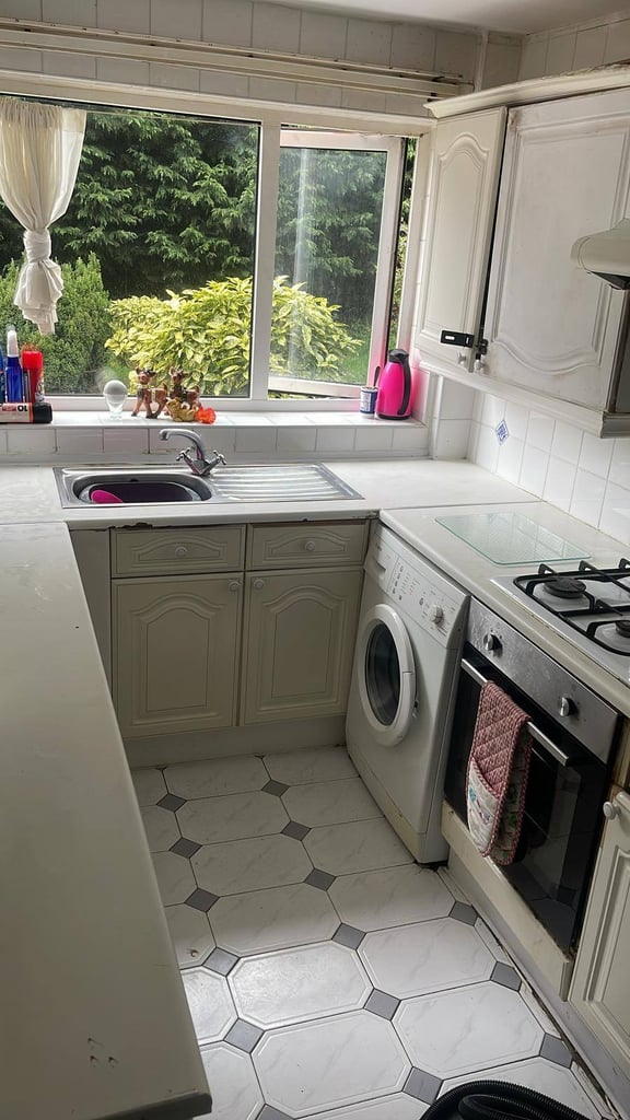 ✅All inclusive, all easy: Birmingham rooms for £10/week service charge. 🚀