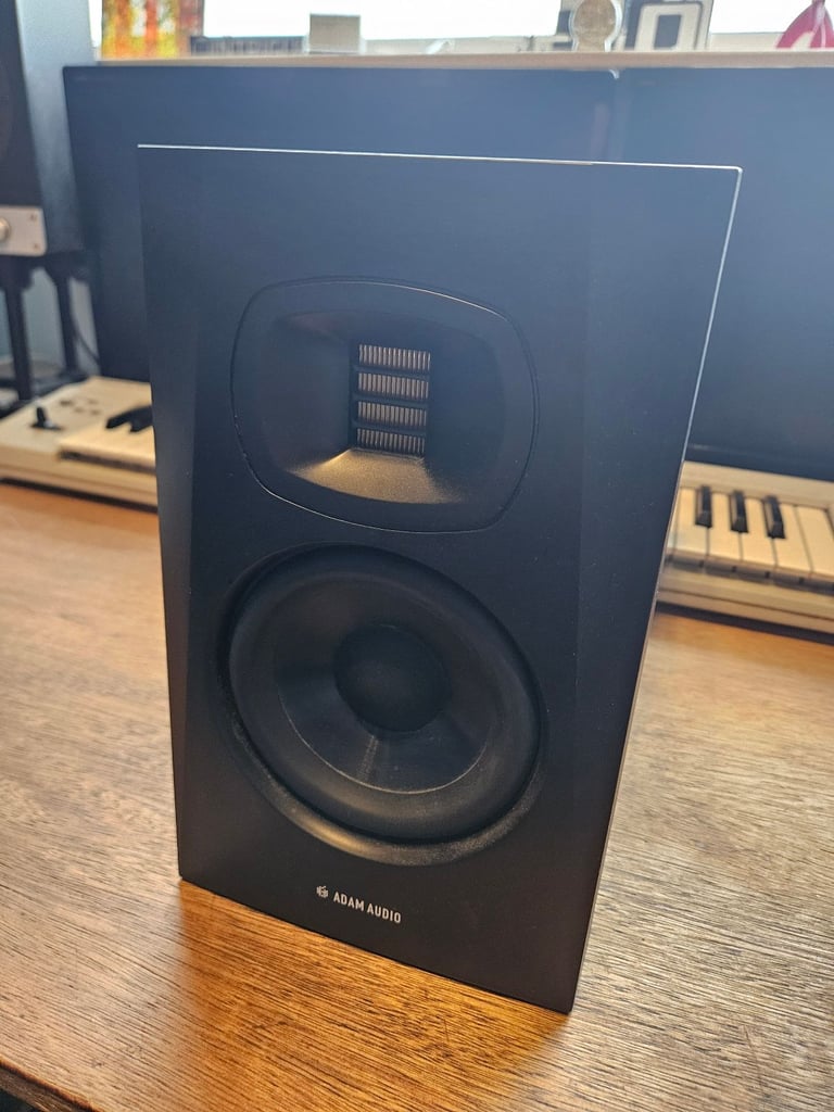 Adam Audio T5V Monitor Speaker