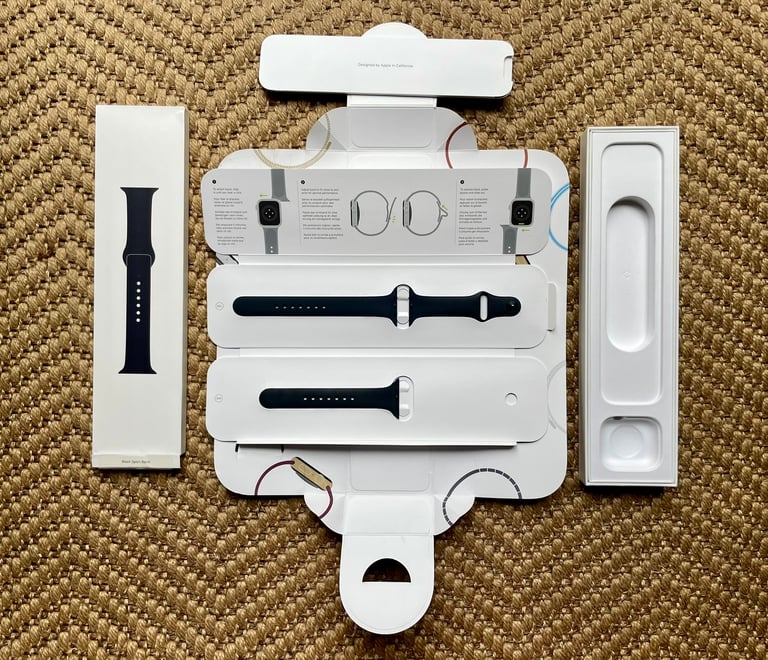 image for Apple Watch Series 6 44mm box with strap NO WATCH