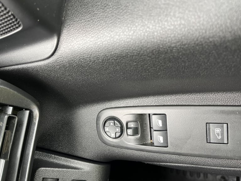  Peugeot Partner 1.5 Bluehdi 1000 Professional Standard Panel Van 5dr Diesel