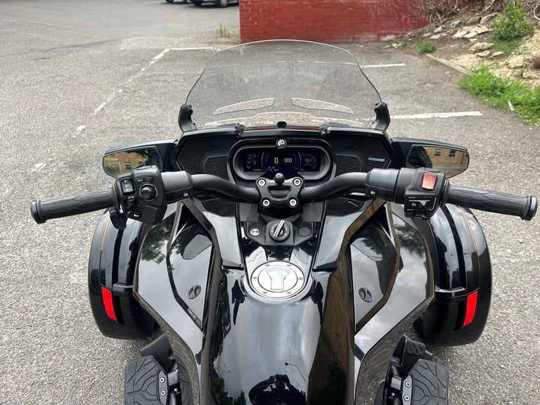 Can-Am SPYDER F3 Ltd 1330 ACE