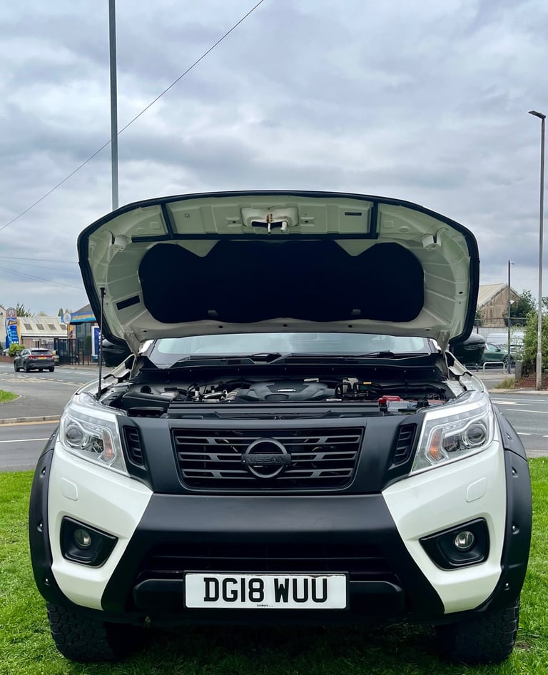 2018 Nissan Navara Double Cab Pick Up Trek-1 2.3dCi 190 4WD PICK UP Diesel Manual
