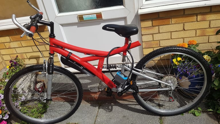 DUAL SUSPENSION 26" WHEEL BIKE 19" FRAME IN GOOD WORKING ORDER