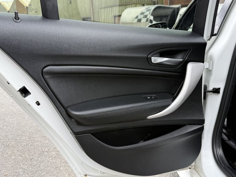 2019 BMW 1 Series 1.5 118i GPF M Sport Shadow Edition Hatchback 5dr Petrol Manual Euro 6 (s/s Hat...