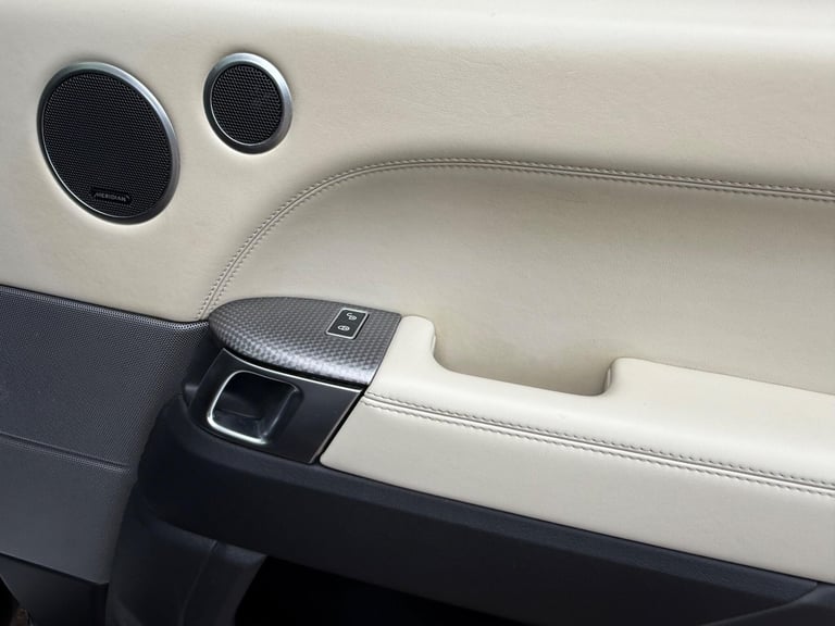 2016 Land Rover Range Rover Sport 3.0 SD V6 Autobiography Dynamic SUV 5dr Diesel Auto 4WD Euro 6 ...