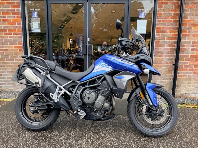2023 TRIUMPH TIGER 900 GT LOW