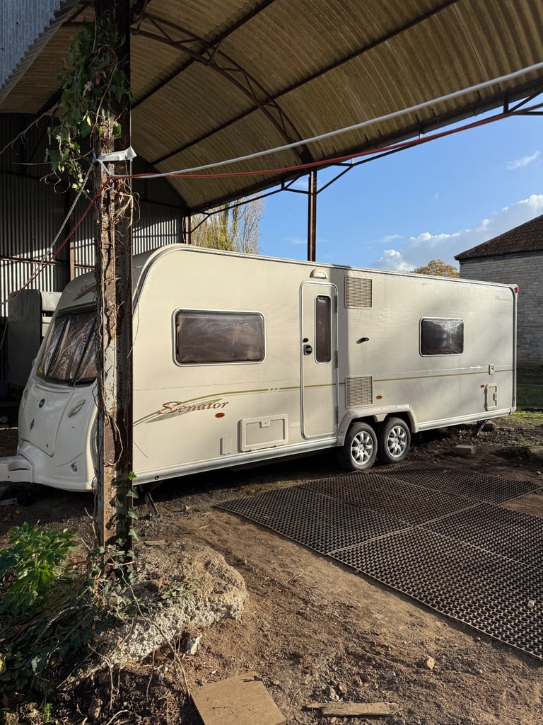 Bailey Senator Series 5 Caravan