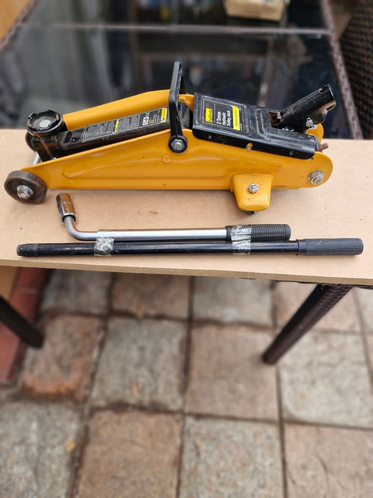 Car jack 2 tonnes