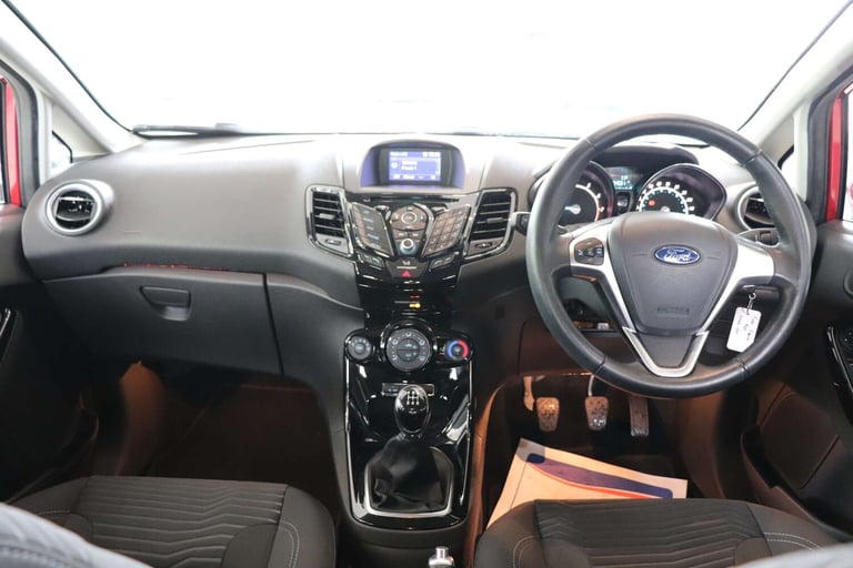 2016 Ford Fiesta 1.0 EcoBoost Zetec 5dr HATCHBACK PETROL Manual