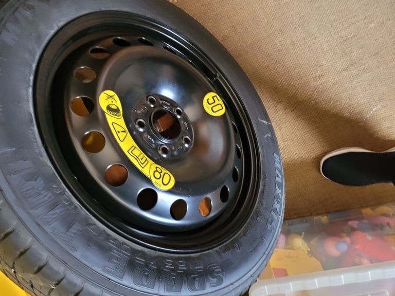 Space saver wheel and tire