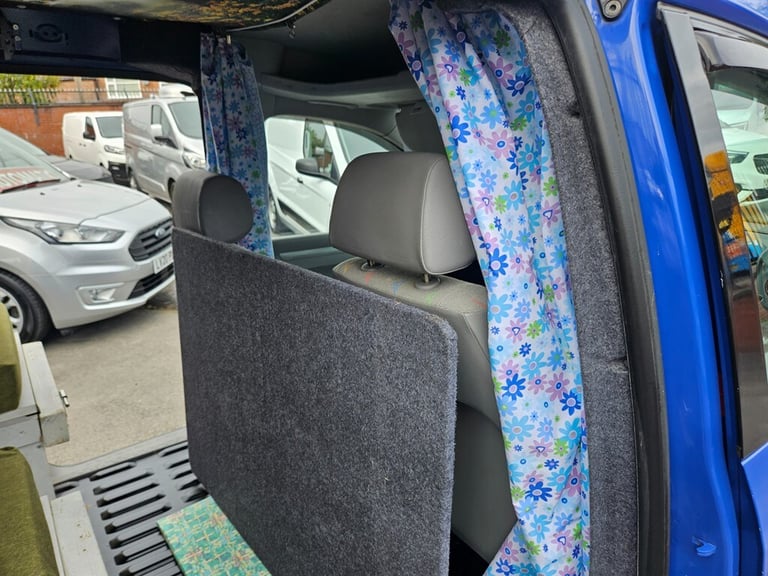2009 Volkswagen Caddy 2.0SDI PD 69PS Van PANEL VAN DIESEL Manual