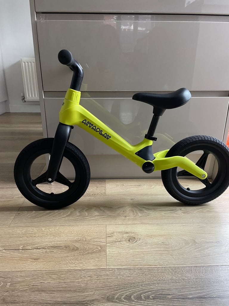 Aiyaplay Children’s unisex balance bike