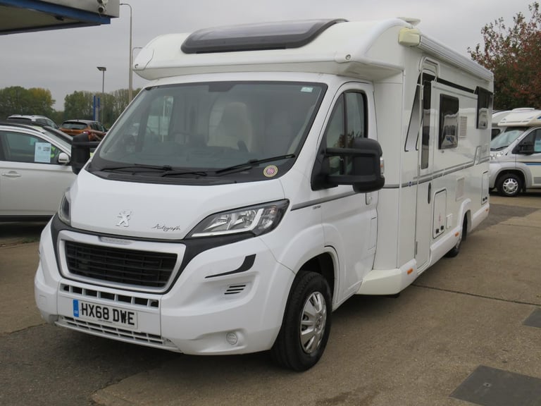 Bailey Autograph 79-4T 4 Berth x4 seatbelts