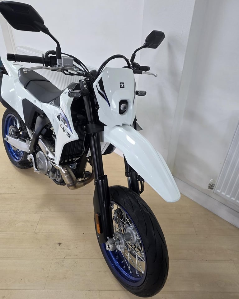 Suzuki DR-Z400 SM Super Moto DRZ-4SM
