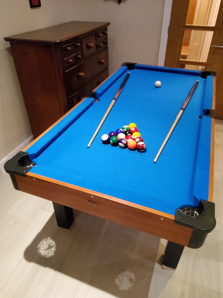 6ft Pool Table