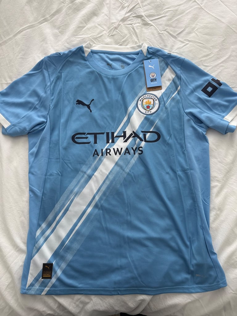 Manchester City Home Shirt 2025/26 - Haaland #9 – Men’s Medium 