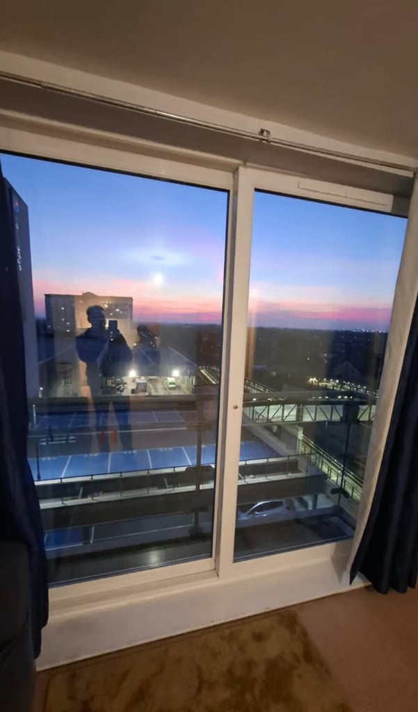 Modern 1-Bedroom Flat | Furnished | Lift Access | Parking | Bergenia House, Feltham - TW13