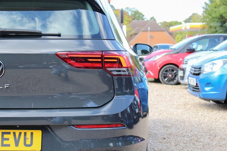 2020 Volkswagen Golf 2.0 TDI Life Euro 6 (s/s) 5dr HATCHBACK Diesel Manual