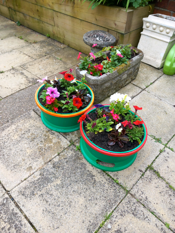GARDEN PLANTERS in Sheffield, South Yorkshire Gumtree