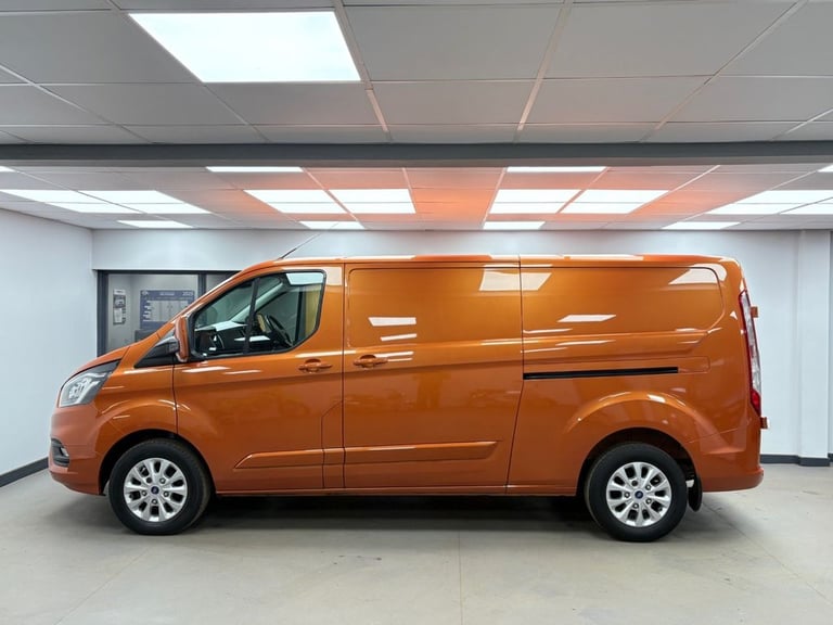 2021 Ford Transit Custom 2.0 300 EcoBlue Limited Panel Van 5dr Diesel Manual L2 H1 Euro 6 (s/s) (...