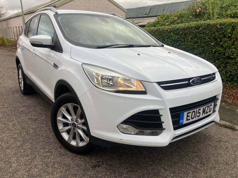 image for 2015 Ford Kuga 1.5T EcoBoost Titanium SUV 5dr Petrol Manual 2WD Euro 6 (s/s)