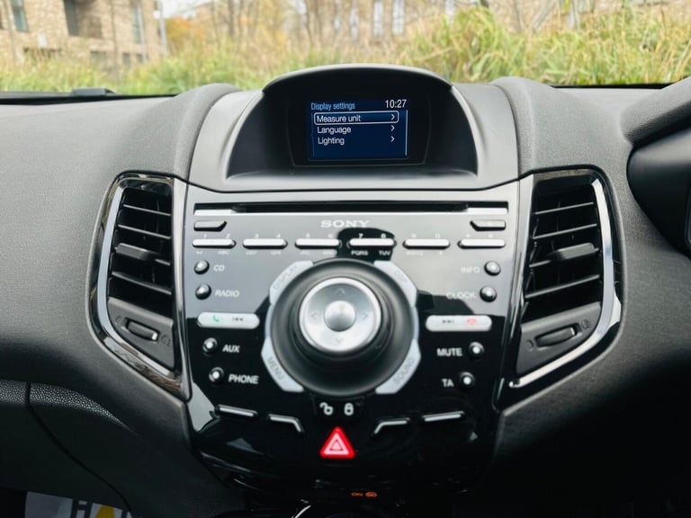 2015 Ford Fiesta 1.0T EcoBoost Titanium Hatchback 5dr Petrol Manual Euro 6