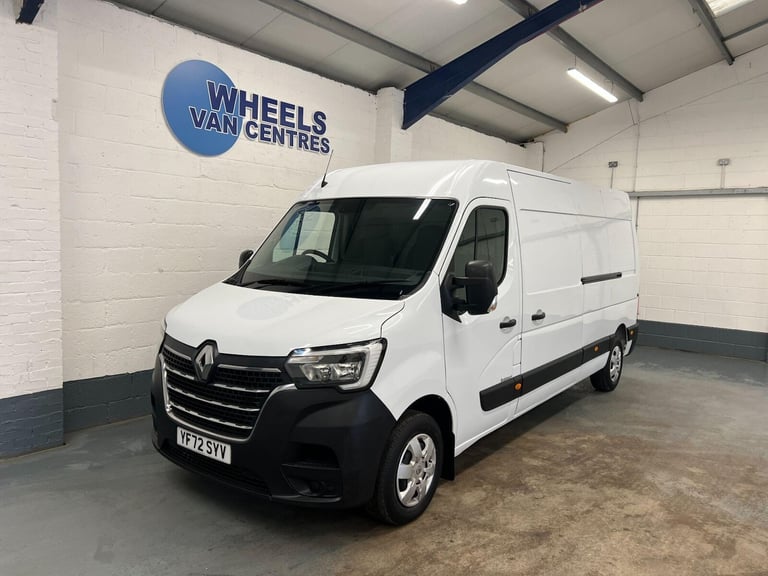 2023 Renault Master 2.3 dCi 35 Business+ FWD LWB Medium Roof Euro 6 4dr Panel Van Diesel Manual