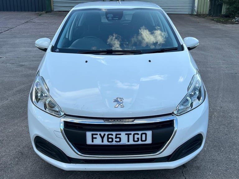 2015 Peugeot 208 1.2 PureTech 82 Active 5dr HATCHBACK Petrol Manual
